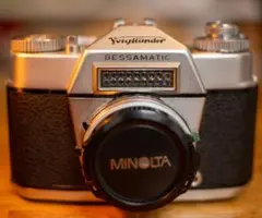Voigtlander BESSAMATIC ボディ フィルム一眼レフ　動作品のサムネイル