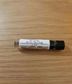 LE LABO ROSE 31 オードパルファム サンプル0.75mlのサムネイル
