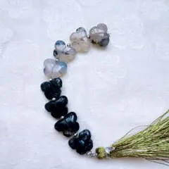 モスアゲート　バタフライカービング 天然石