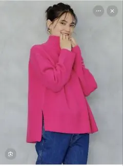 green label relaxing ピンクハイネック ニット 後ろスリット