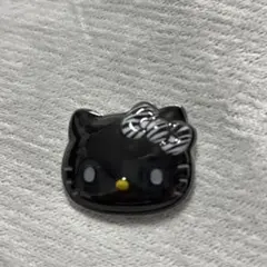 ハローキティ ぷっくりったいバッジ