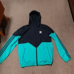 新春セール！ アディダス オリジナルス ウインドブレーカー
