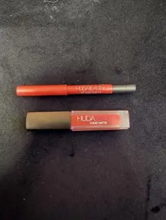 HUDA BEAUTY リップセット（リップライナー＋リキッドマットリップ）のサムネイル