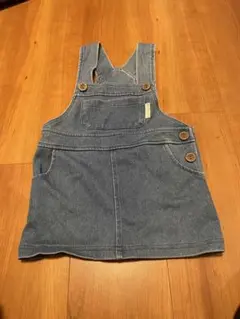 Item thumbnail for item 072ab40e-2d53-46c6-aed9-4a93b33a2451