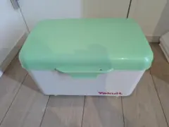 Item thumbnail for item e5842794-3257-4291-adca-f98961702f24