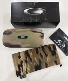 ★レア美品 オークリー★ スクエア O サングラスケース & マイクロバッグのサムネイル