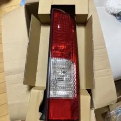 まさお様　ＤＡ６４Ｗ　純正後期テール左右セット まさお様 DA64W 純正後期テール左右セット - メルカリ
