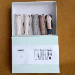 Item thumbnail for item 540be231-eff7-4e0d-b329-7c174e602fe6