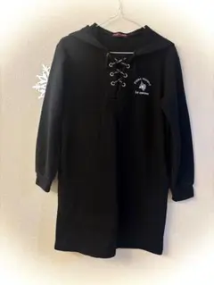 ★最終価格★裏起毛スウェットフードワンピ　ユニコーン刺繍＆バックプリント150㎝