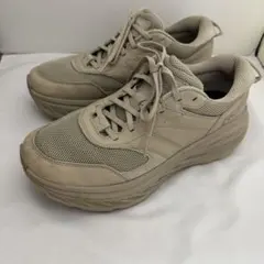 ホカオネオネ BONDI L スニーカー