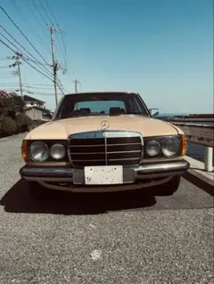 Mercedes-Benz 230e W123 セダン 値下げしましたのサムネイル