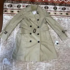 ベージュ トレンチコート　加工用にのサムネイル