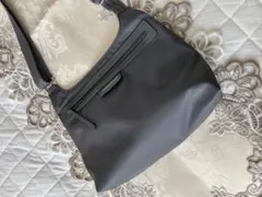 新品未使用 ロンシャン LONGCHAMP ショルダーバッグ グレー 軽量のサムネイル