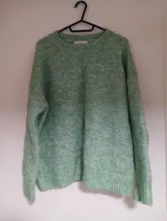 ニットセーター　グリーン　韓国