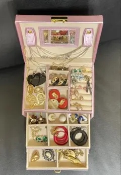 ゆ*ず様 生前整理 アクセサリー まとめ売り アクセサリー まとめ売り 生前整理 家財整理 - メルカリ