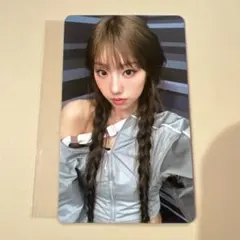 izna N/a ジョンウン　タワレコカフェ限定トレカ