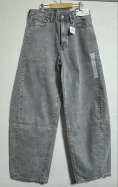 GU バレルレッグジーンズ　ライトグレー　丈長め　30inch