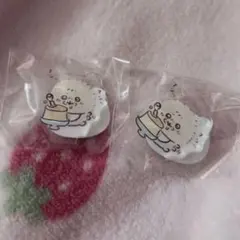 ちいかわベビー ガチャ ミニアクリルスタンド ラッコ