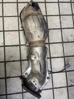 WRX STI VAB A型純正触媒　セル遊び有り　補修用　素材用のサムネイル