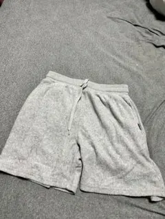 BILLABONG グレーショートパンツ 新品タグ付き