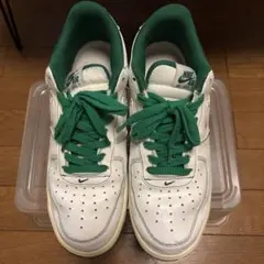 Nike Air Force 1 ホワイト/グリーン