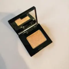 shu uemura プレスドアイシャドウ サニーアンバー（カスタムケース付き）のサムネイル