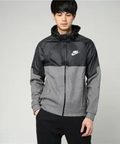 【美品】NIKE　フルジップパーカー シーズナル フーディ (メンズM)
