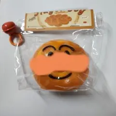 スクイーズ　顔　パン