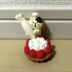 デコレ コンコンブル いちごタルト子猫