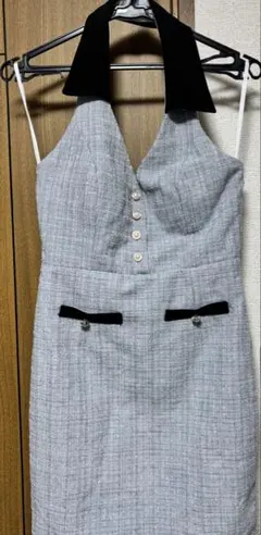 ホルターネックツイードパールボタン襟付きタイトミニドレス