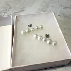 パールスタッドピアス（ボックス、保証書付き）