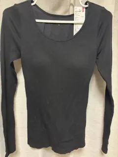 【ユニクロ】極暖ヒートテック リブUネック ブラTシャツ 長袖 ブラック 黒