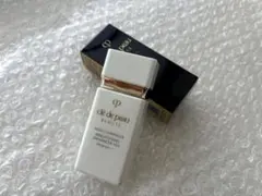 【Maashu様専用】クレ・ド・ポー ボーテ ヴォワールルミヌ 化粧下地