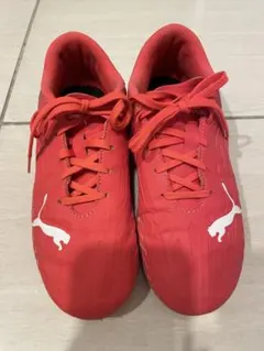 お値下げ中！PUMA サッカーシューズ レッド　22㎝