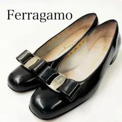 Ferragamo ヴァラリボン　エナメル　パンプス　ダークグリーン　23㎝のサムネイル