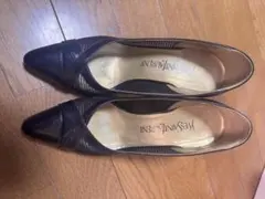 Yves Saint Laurent パンプス ブラックのサムネイル