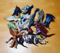 ウルトラマンソフビ 85体セット まとめ売り - メルカリ