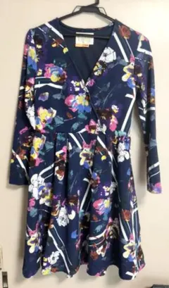 チェスティ chesty 美品 花柄ワンピース ネイビー カシュクール