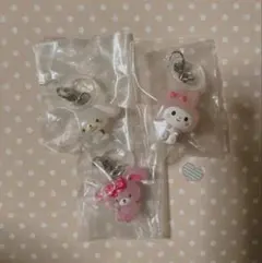 サンリオ　ゆるっとめじるしアクセサリー　しろうさ・マイメロディ・ボンボンりぼん♩