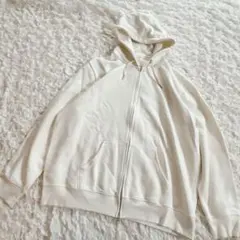 ジーユー　パーカー　ホワイト　フルジップ　2XL ユルダボ　大きい