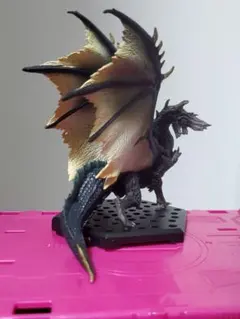 新品 カプコン モンスターハンター デフォルメぬいぐるみ アルバ