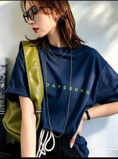SHEIN★定価￥1650 ネイビーブルー半袖Tシャツ/S　大人気商品♪新品