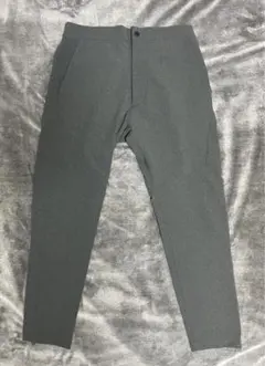 GOSTAR DE FUGAテーパードスラックスパンツ グレー/44（Mサイズ）