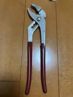 Item thumbnail for item 3cec42ff-205a-40f3-a9c8-2a6810619a07