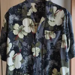 アロハシャツ　柄シャツのサムネイル