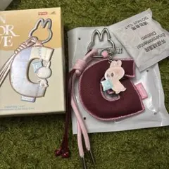 正規品 Labubu PIN FOR LOVE 【G】アルファベット ペンダント