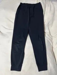 UNIQLO ウルトラストレッチアクティブジョガーパンツ　160cm