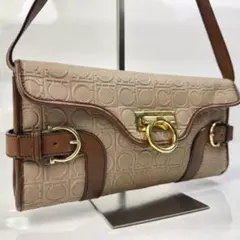 美品 FERRAGAMO フェラガモ ガンチーニ ワンショルダーバッグ