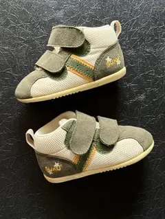 Item thumbnail for item ad691693-6491-45c8-bf5f-11970c589da3