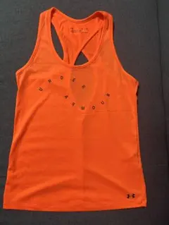 UNDER ARMOUR オレンジ タンクトップ SM